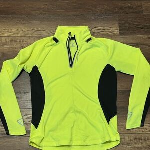 Brooks Size XL  Neon Yellow and Black Long Sleeve Top